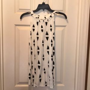 Apt 9 Ruffle neck tank NWT